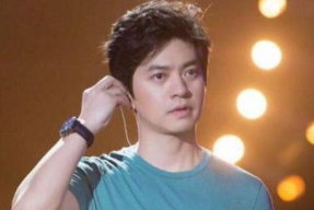 演员李健老婆黄佳慧,低调优雅，幸福背后的女人