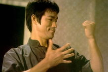 李小龙扮演者陈国坤照片,李小龙精神传承者，演绎经典银幕形象